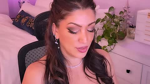 Snapshot of missmina chatting on 03.19.26 Mina online show from 03.19.26