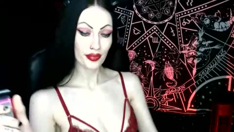 MissMoonDoll online show from 10.23.25