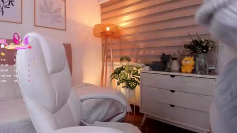 Snapshot of missnataly_ chatting on 03.06.25 Nataly Rivas online show from 03.06.25