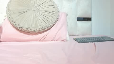 Snapshot of missnatasha05 chatting on 02.17.26 missnatasha05 online show from 02.17.26