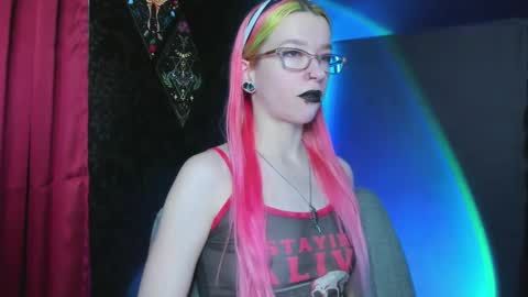 Snapshot of missnikkivill chatting on 02.22.25 Mistress Nikki Vill online show from 02.22.25