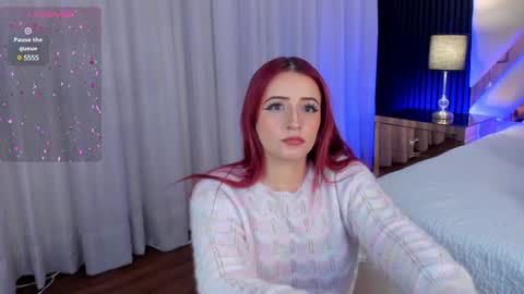 Snapshot of misspaulina__ chatting on 12.22.24 Pau Giraldo online show from 12.22.24