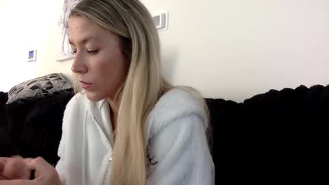 Snapshot of misss_alyssaaa chatting on 05.06.26 Alyssa online show from 05.06.26