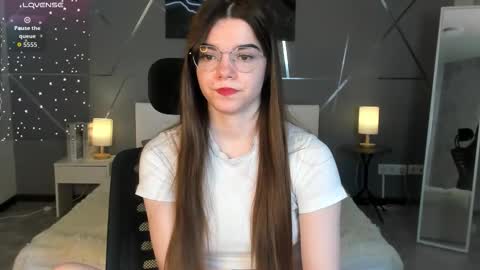 misss_evelyne online show from 02.07.26