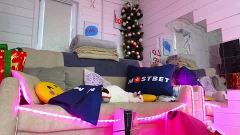 . online show from 12.16.24