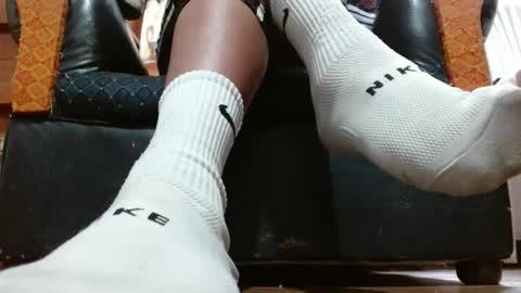 Snapshot of misssam28 chatting on 09.30.25 TELL ME MISS online show from 09.30.25