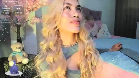 ... Independent model online show from 07.04.26