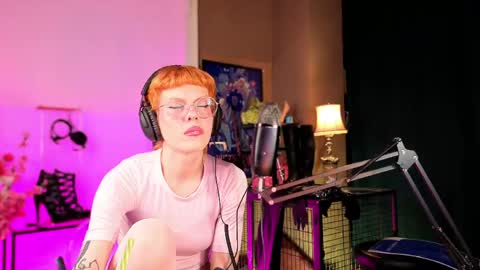 Tacodeluxe online show from 05.10.26