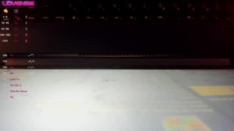 missvalery1 online show from 01.22.25