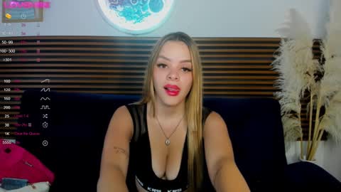 missvalery1 online show from 01.23.25