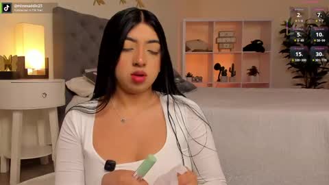 Mafe Jimenez online show from 04.22.26