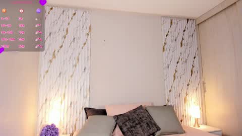 missvioleet online show from 04.01.26