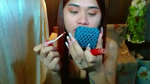 Snapshot of missviolet11 chatting on 01.04.25 SweetViolet online show from 01.04.25