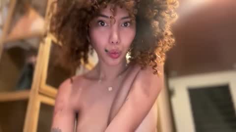 Divine Olga  online show from 03.07.26