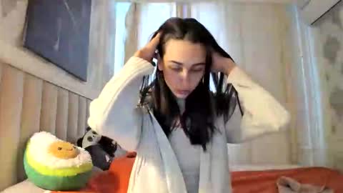 MissXPinkX online show from 02.13.26