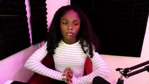 lauren online show from 12.01.25