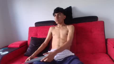 Snapshot of mister_jhonxxx chatting on 12.26.24 mister_jhonxxx online show from 12.26.24