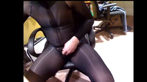 Snapshot of misterbobbyxx chatting on 01.12.25 misterbobbyxx online show from 01.12.25