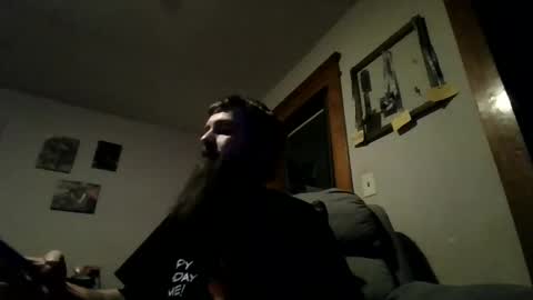 Snapshot of misterstokeit chatting on 10.31.25 misterstokeit online show from 10.31.25