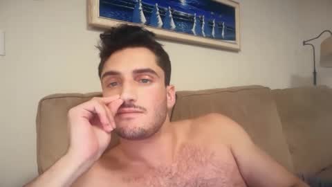 Snapshot of mistozeta chatting on 10.27.25 Zeta online show from 10.27.25