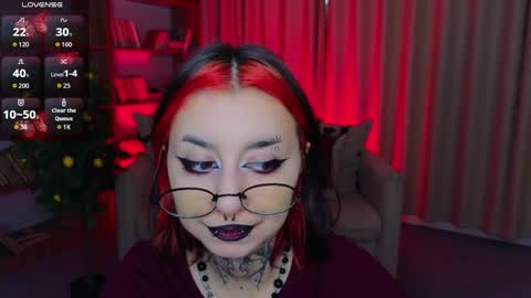 Snapshot of mistress__marcelline chatting on 05.22.26 Marcelline online show from 05.22.26