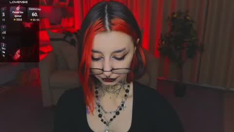 Snapshot of mistress__marcelline chatting on 06.05.26 Marcelline online show from 06.05.26