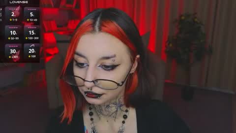 Snapshot of mistress__marcelline chatting on 06.05.26 Marcelline online show from 06.05.26
