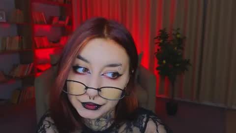 Snapshot of mistress__marcelline chatting on 06.25.26 Marcelline online show from 06.25.26