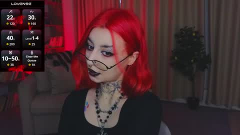 Snapshot of mistress__marcelline chatting on 06.30.26 Marcelline online show from 06.30.26