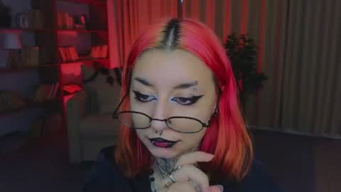 Snapshot of mistress__marcelline chatting on 08.01.26 Marcelline online show from 08.01.26