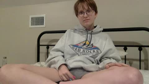 Snapshot of mistress_callie chatting on 08.01.26 Lassie Cassie online show from 08.01.26