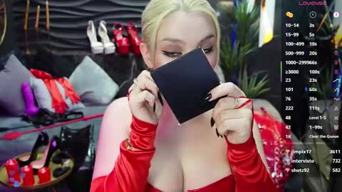 Snapshot of mistress_darsy chatting on 02.23.25 Darsy online show from 02.23.25