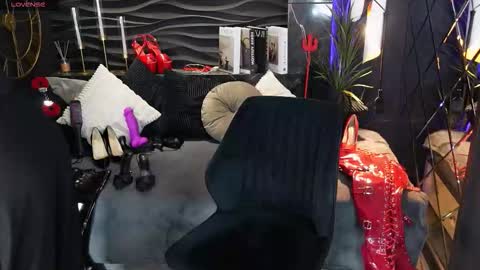 Darsy online show from 03.29.26