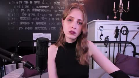 Snapshot of mistress_marlene chatting on 03.09.25 Mistress Marlene online show from 03.09.25