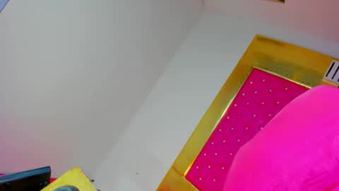 NAHOMY  online show from 02.01.26