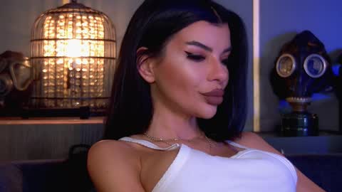 Snapshot of mistresselenia chatting on 10.29.25 Elenia online show from 10.29.25