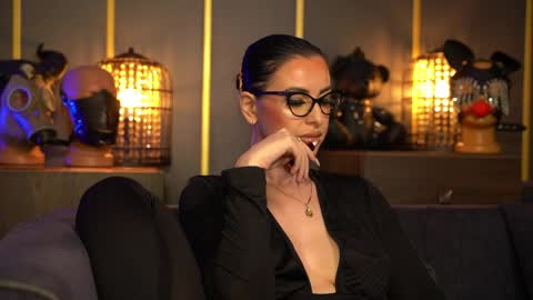Mistress Kelly online show from 04.26.26