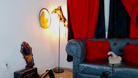 Mistresslombana online show from 04.28.26