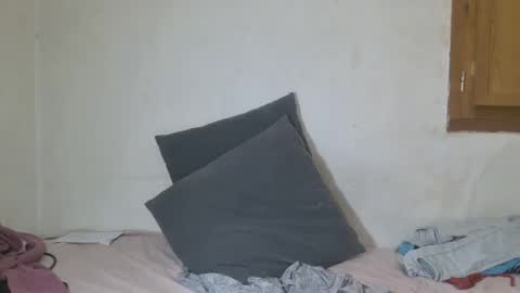 Snapshot of mistressmilly32 chatting on 10.29.25 mistressmilly32 online show from 10.29.25