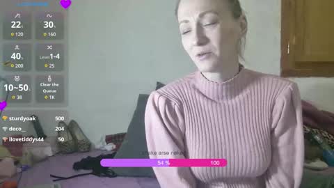 Snapshot of mistressmilly32 chatting on 11.26.25 mistressmilly32 online show from 11.26.25