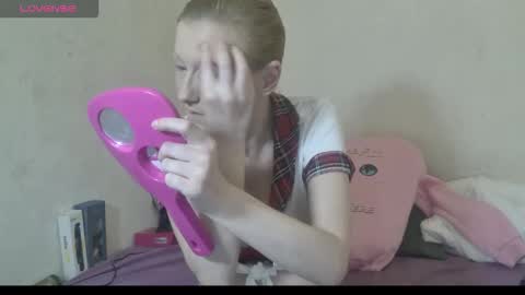 Snapshot of mistressmilly32 chatting on 01.10.26 mistressmilly32 online show from 01.10.26