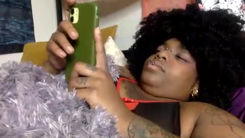 Snapshot of mistressmystii chatting on 03.12.25 Mistress Mystii online show from 03.12.25