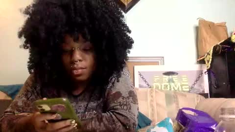 Snapshot of mistressmystii chatting on 11.07.25 Mistress Mystii online show from 11.07.25