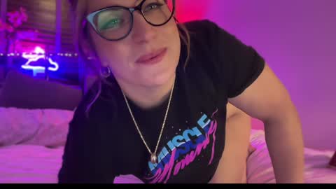Snapshot of mistresssx chatting on 02.03.25 Miss X online show from 02.03.25