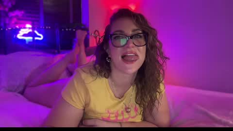 Snapshot of mistresssx chatting on 02.27.25 Miss X online show from 02.27.25