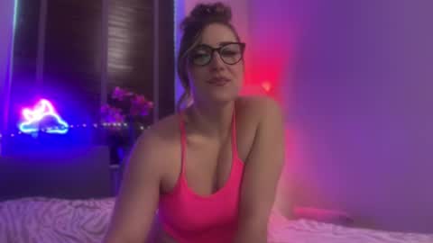 Snapshot of mistresssx chatting on 02.14.26 Miss X online show from 02.14.26