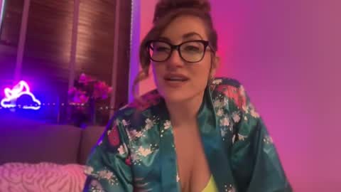 Snapshot of mistresssx chatting on 03.10.26 Miss X online show from 03.10.26