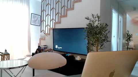 Snapshot of mistressuniverse chatting on 01.10.26 mistressuniverse online show from 01.10.26