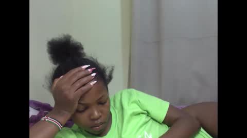 Snapshot of misty_shee chatting on 02.06.26 misty_shee online show from 02.06.26