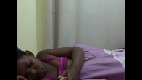 Snapshot of misty_shee chatting on 03.09.26 misty_shee online show from 03.09.26